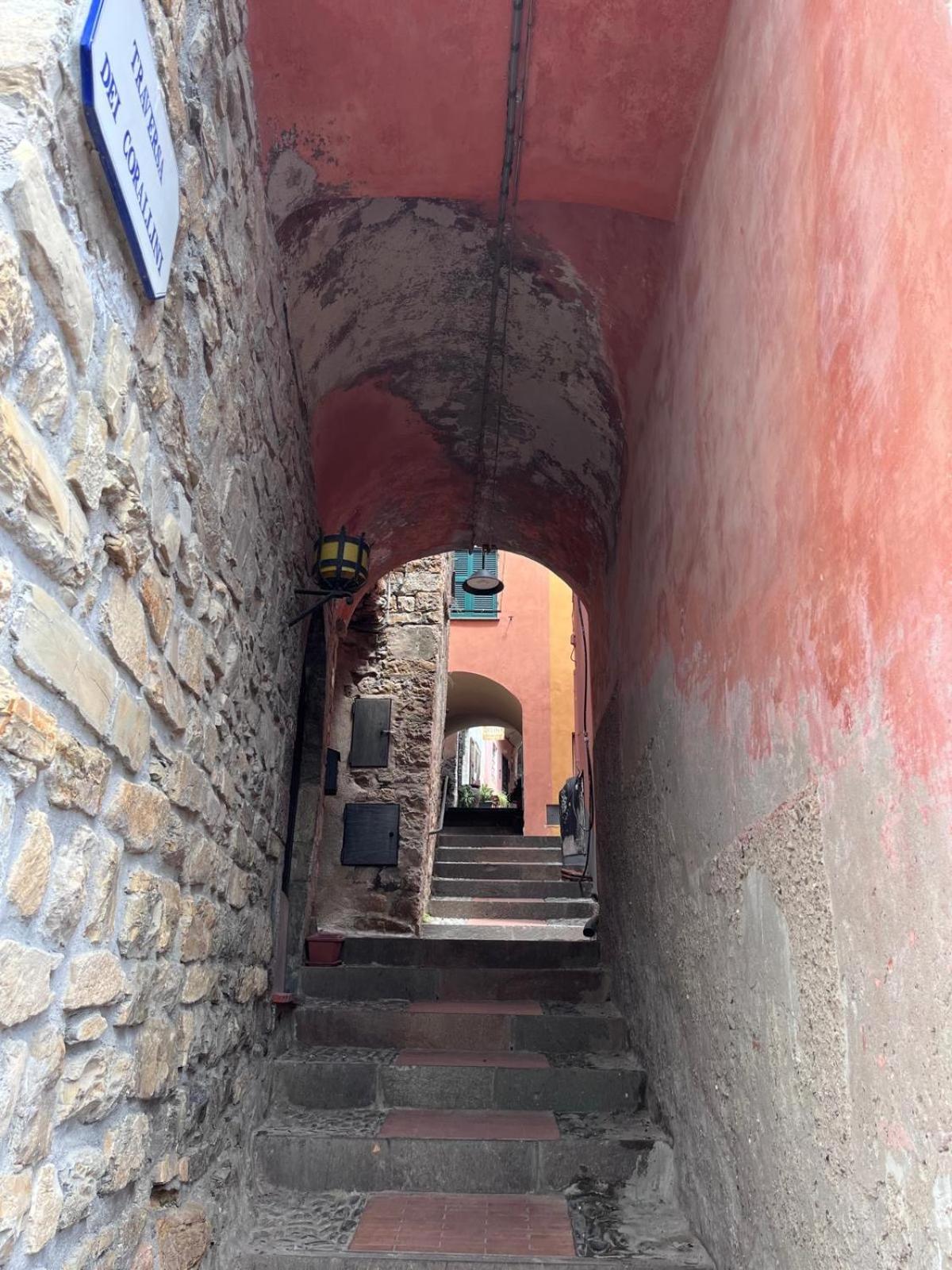 La Finestra Sul Borgo Panzió Cervo Kültér fotó