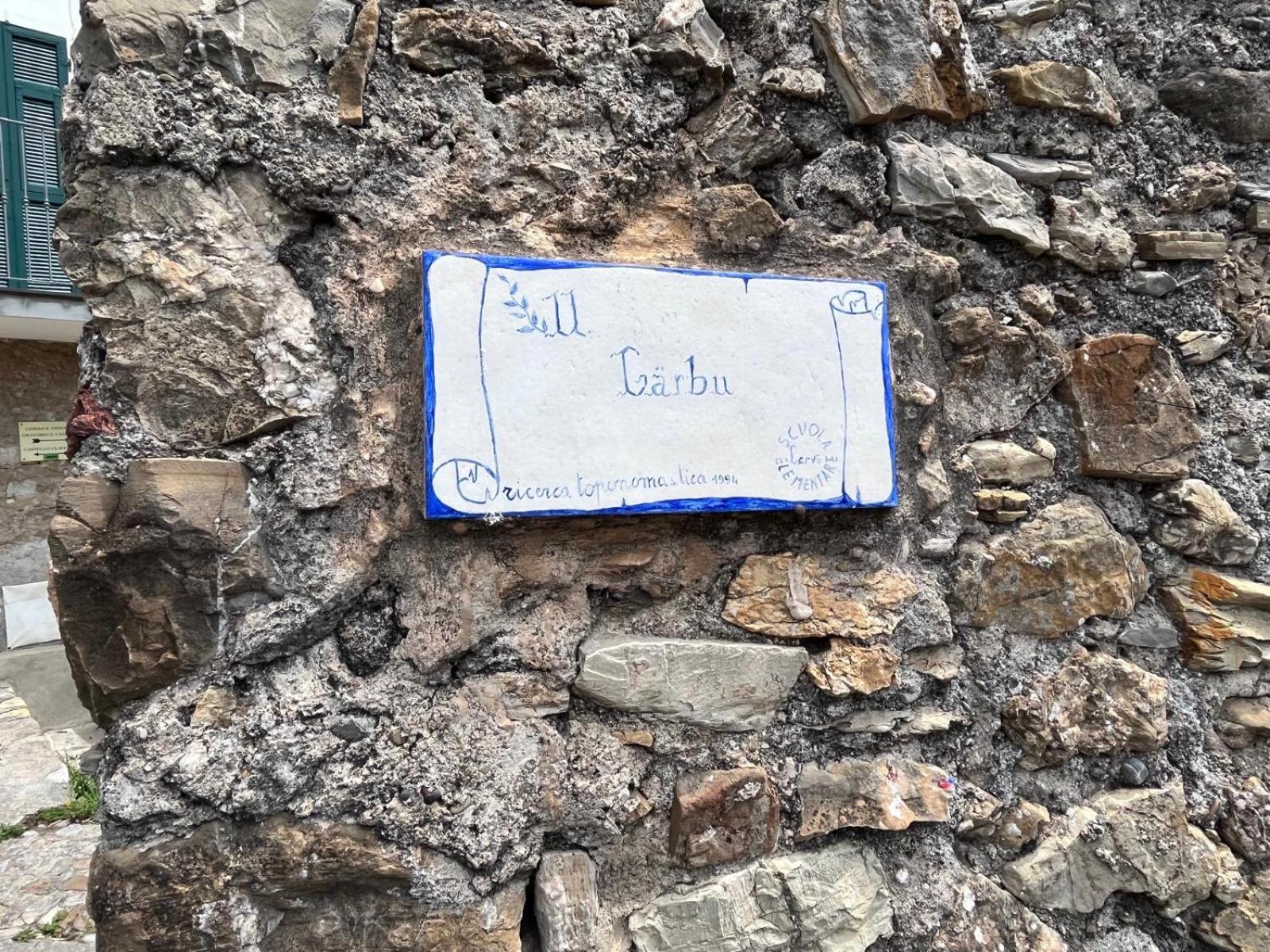 La Finestra Sul Borgo Panzió Cervo Kültér fotó